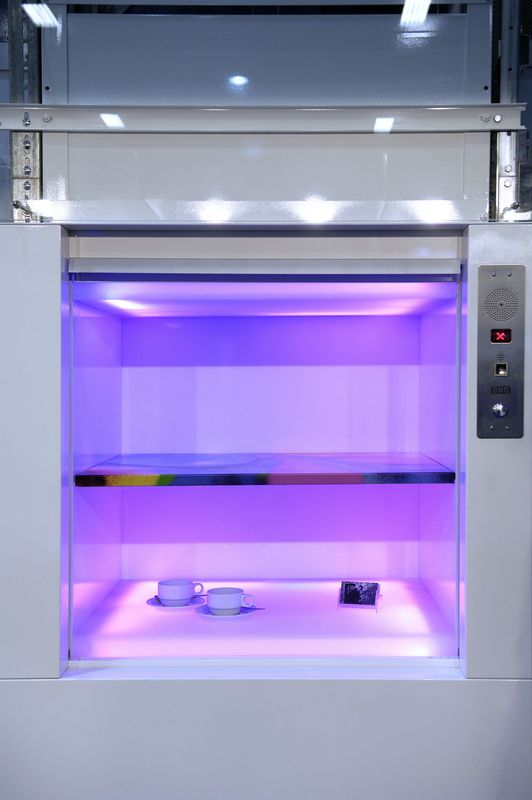 Installation de monte-charge électrique pour les restaurants à Toulouse - DIP Ascenseurs